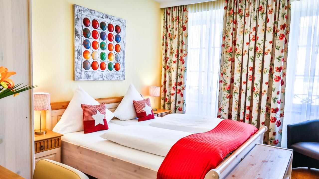 Hotel Zum Goldenen Loewen Baden-Baden Esterno foto