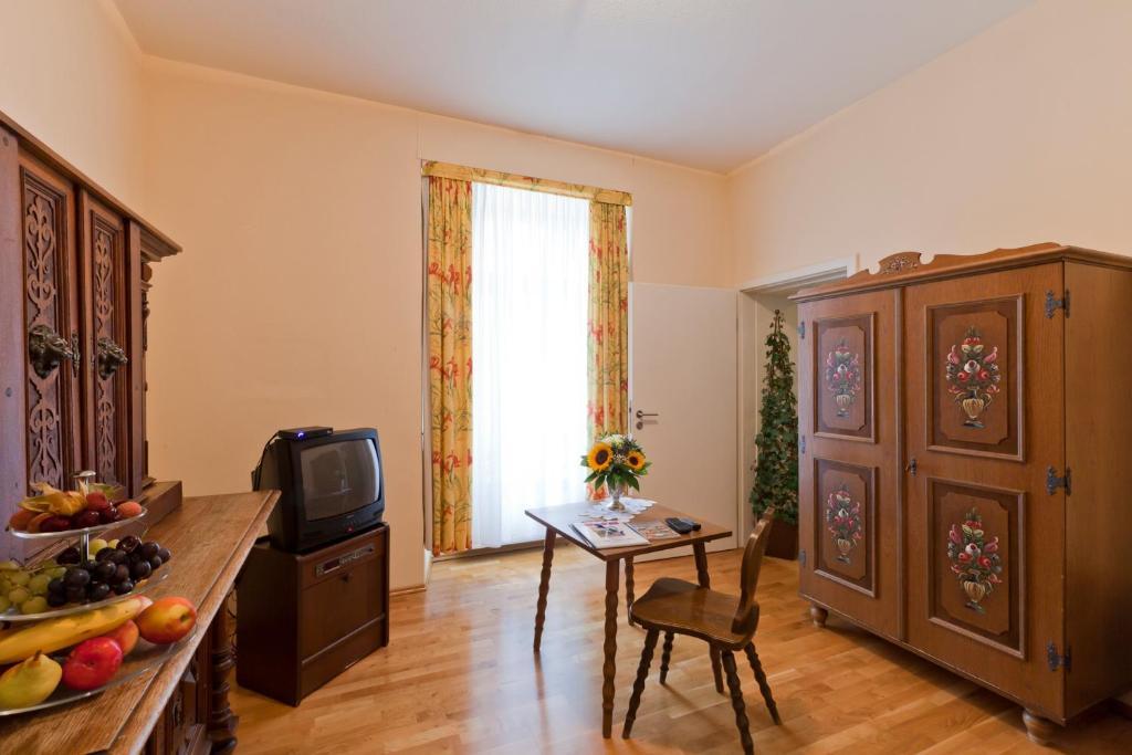 Hotel Zum Goldenen Loewen Baden-Baden Camera foto